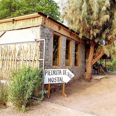 Hostal Piedrita De Rio サン・ペドロ・デ・アタカマ エクステリア 写真