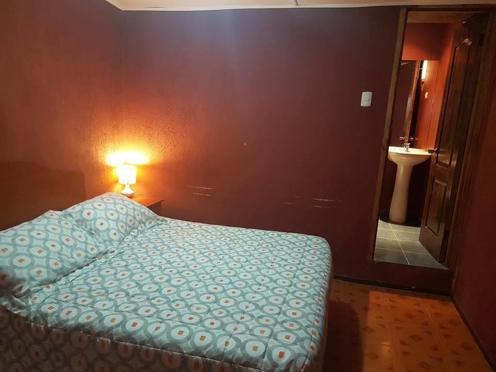 Hostal Piedrita De Rio サン・ペドロ・デ・アタカマ エクステリア 写真