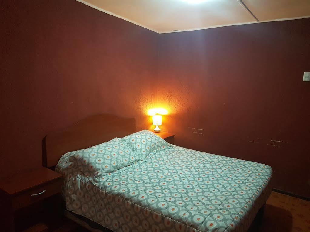 Hostal Piedrita De Rio サン・ペドロ・デ・アタカマ エクステリア 写真